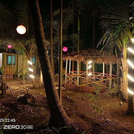 Coco Dreams Otel Alībāg Dış mekan fotoğraf